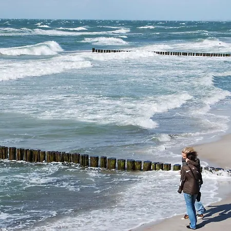 Ferienhaus Wustrow Am Ostseestrand Holiday home Wustrow (Fischland)